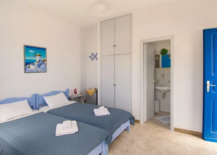 Evgenia 3* Folégandros