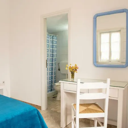 Guest house Evgenia And Folegandros Town